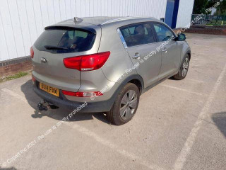 Kia Sportage 3 поколение [рестайлинг] 2014г. 2.0 л., D4HA - фото №5
