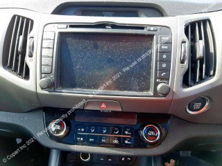 Kia Sportage 3 поколение [рестайлинг] 2014г. 2.0 л., D4HA - фото №6