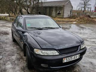 Opel Vectra B 1996г. 1.6 л., X 16 XEL - фото №1