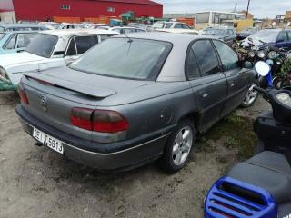 Opel Omega B 1995г. 2.5 л., X 25 XE - фото №2