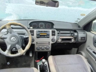 Nissan X-Trail T30 2004г. 2.2 л. - фото №8