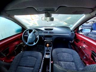 Renault Laguna 2 поколение [рестайлинг] 2006г. 1.9 л., дизель, 6МКПП - фото №7