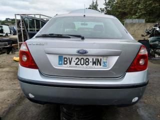 Ford Mondeo 3 поколение 2003г. 2.0 л., дизель, 5МКПП - фото №5