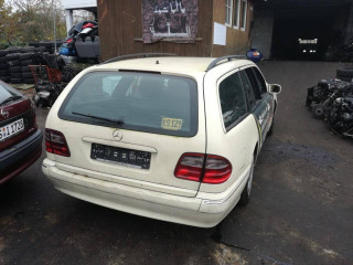 Mercedes-Benz E W210 [рестайлинг] 2002г. 2.2 л., OM 611.961, дизель, АКПП - фото №4