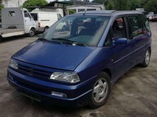 Peugeot 806 1 поколение 1995г. 2.0 л., бензин, МКПП - фото №4