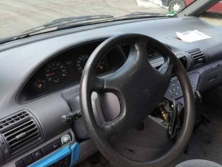 Peugeot 806 1 поколение 1995г. 2.0 л., бензин, МКПП - фото №5