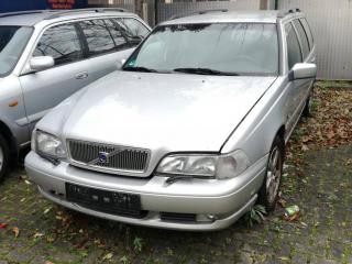 Volvo V70 1 поколение 1999г. 2.5 л., бензин, АКПП - фото №1
