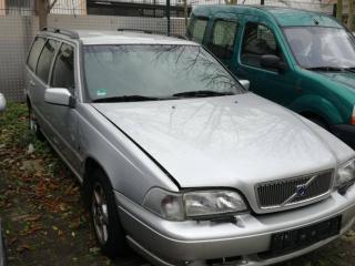 Volvo V70 1 поколение 1999г. 2.5 л., бензин, АКПП - фото №2