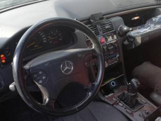 Mercedes-Benz E W210 [рестайлинг] 2001г. 2.2 л., OM 646.963, дизель, МКПП - фото №4