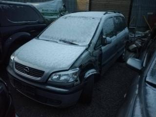 Opel Zafira A 2000г. 1.6 л., Z 16 XE, бензин, МКПП - фото №1