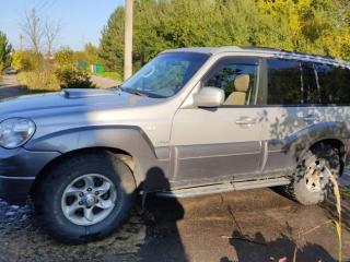 Hyundai Terracan 1 поколение 2004г. 2.9 л., дизель, МКПП - фото №1