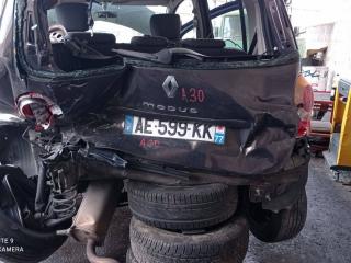 Renault Modus 1 поколение 2005г. 1.5 л., K9K 752, дизель, 5МКПП - фото №5