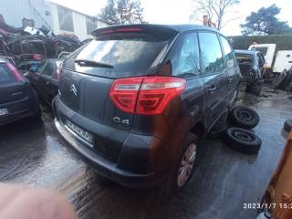 Citroen C4 Picasso 1 поколение 2008г. 1.6 л., 9HZ (DV6TED4) - фото №4