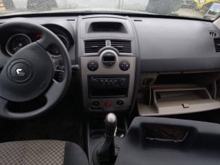 Renault Megane 2 поколение 2003г. 1.4 л., K4J 730 - фото №8