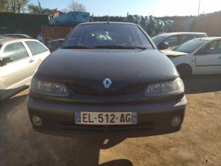 Renault Laguna 1 поколение 1998г. 1.6 л., K4M 720 - фото №1