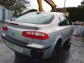 Renault Laguna 2 поколение 2002г. 1.8 л., F4P 770 - фото №3