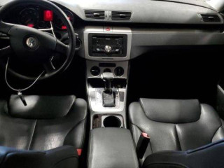 Volkswagen Passat B6 2007г. 2.0 л. - фото №7