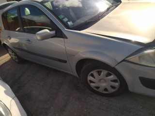 Renault Megane 2 поколение 2004г. 1.5 л., K9K 722 - фото №2