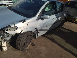Renault Megane 2 поколение 2004г. 1.5 л., K9K 722 - фото №3