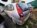 Nissan Almera Tino V10 2002г. 2.2 л. - фото №3