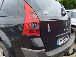Renault Megane 2 поколение 2005г. 1.9 л. - фото №4