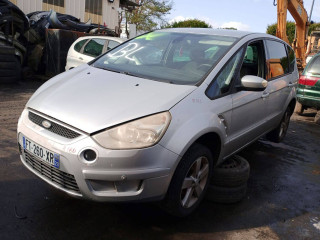 Ford S-Max 1 поколение 2006г. 1.8 л. - фото №2