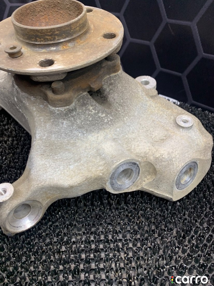 31206872888, 31216775769, 6775769, 6872888 Ступица передняя левая BMW 6 F06/F12/F13 2017г. - фото №2