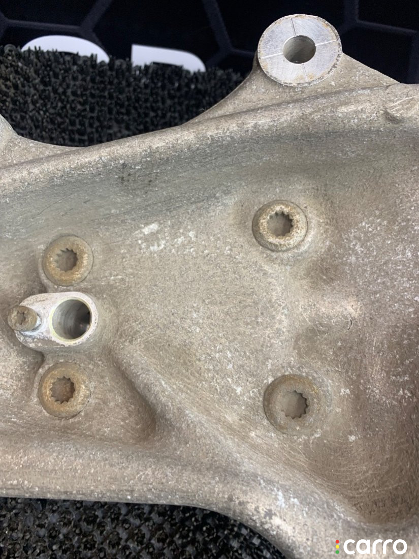 31216775770, 6775770, 31214082760, 6872888, 4082760 Ступица передняя BMW 6 F06/F12/F13 2017г. - фото №6