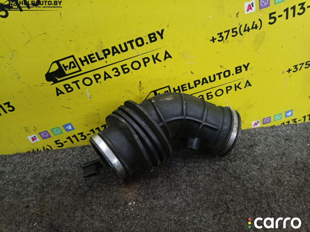 J7T патрубок воздушного фильтра Renault Safrane 1 поколение - фото №1