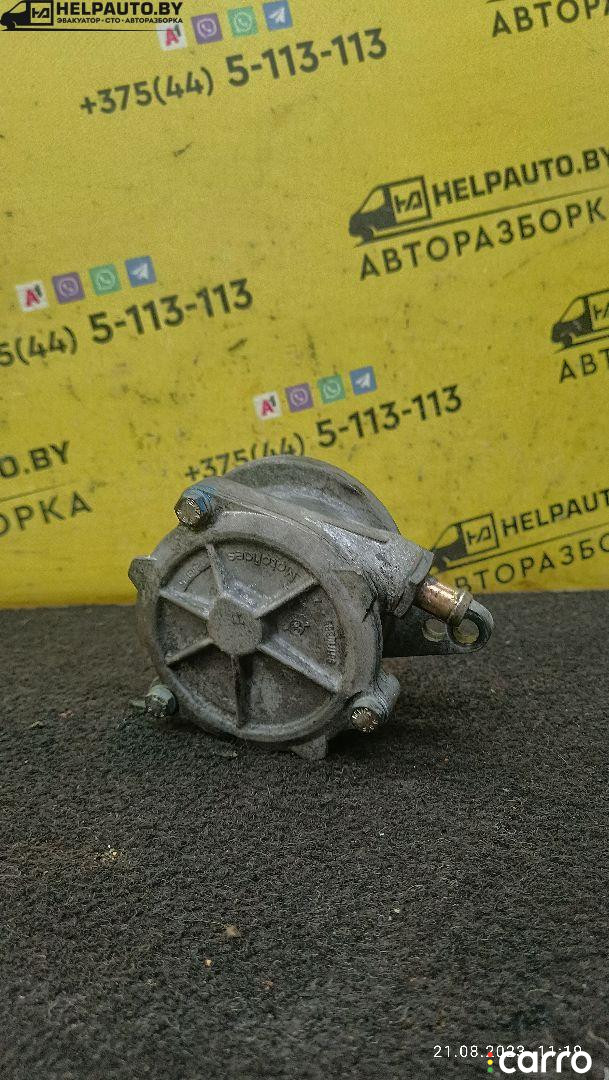 вакуумный насос Opel Omega B 1997г. - фото №1