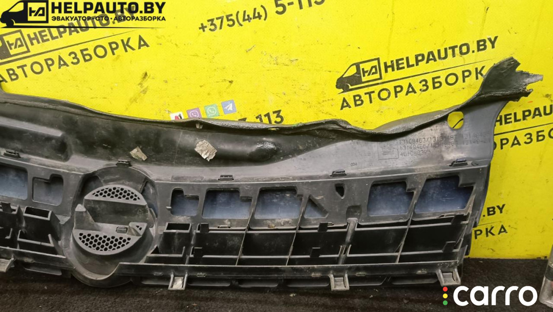 решетка радиатора Opel Astra H 2005г. - фото №4