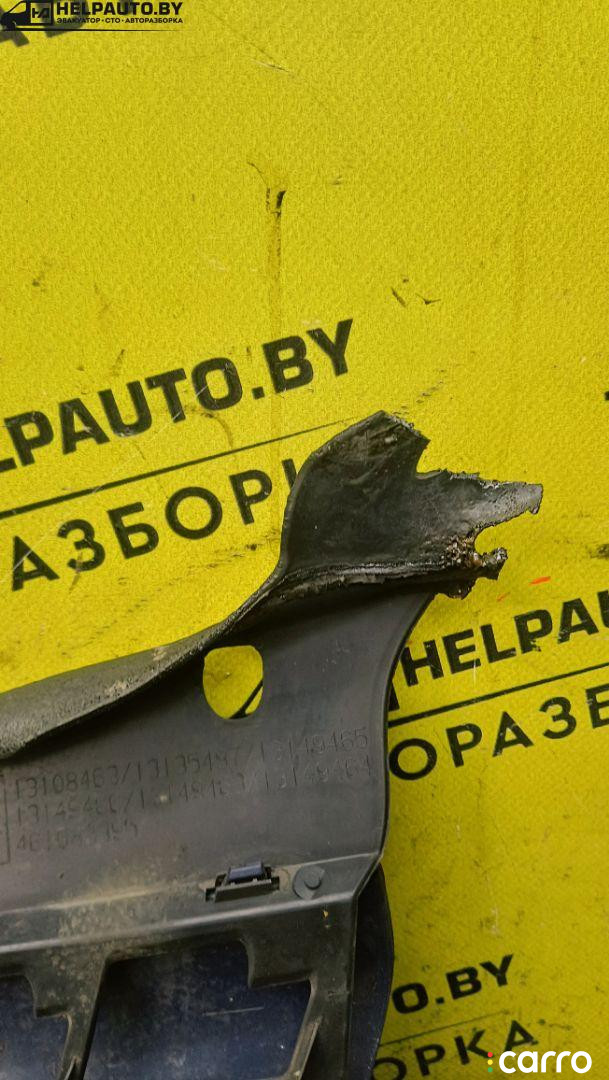 решетка радиатора Opel Astra H 2005г. - фото №5
