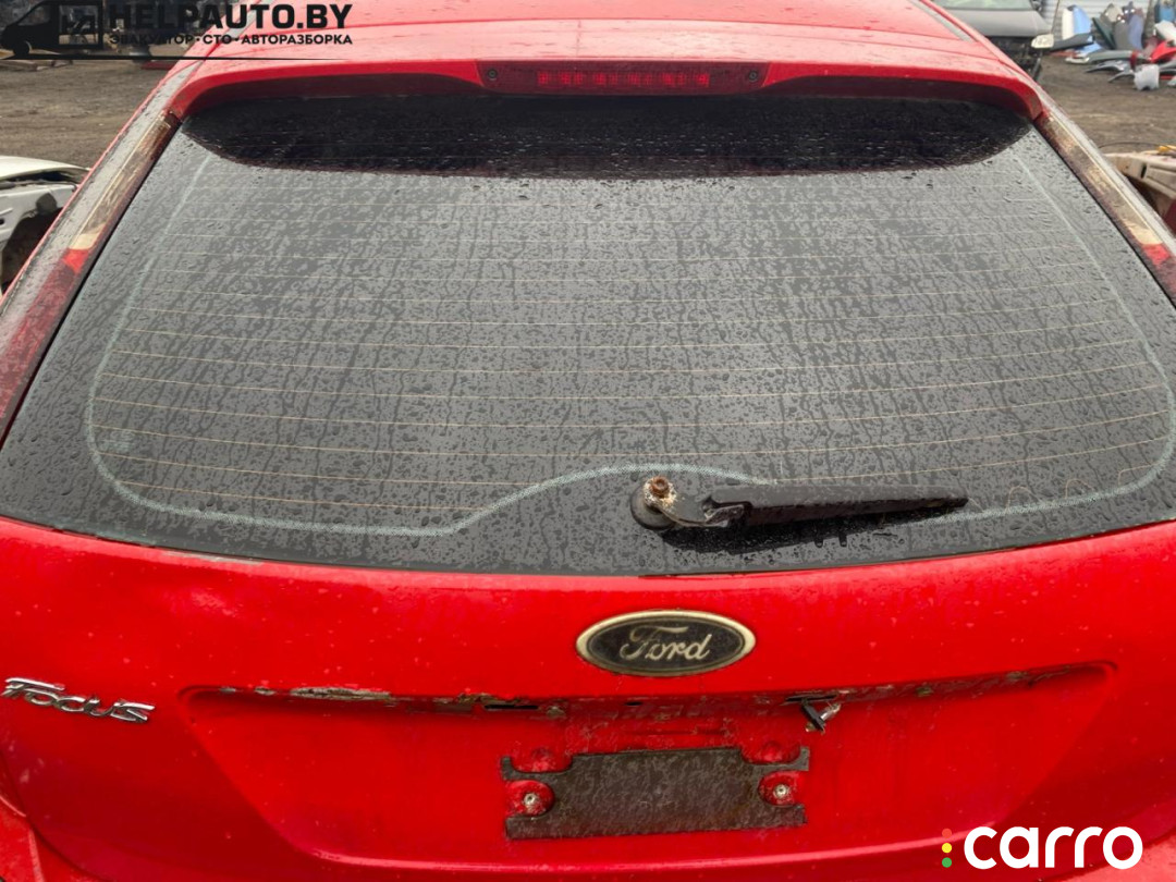 стекло крышки багажника Ford Focus 2 поколение 2006г. - фото №3