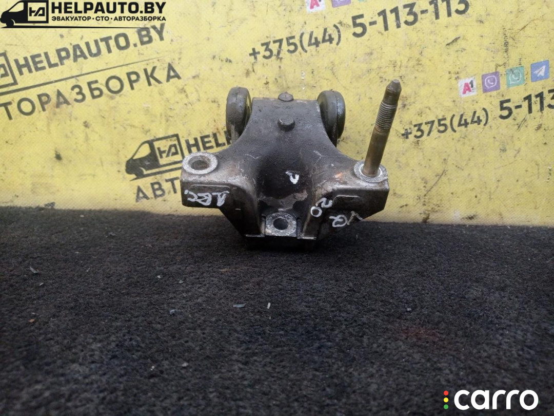 подушка крепления двигателя Nissan Maxima A32 1997г. - фото №1