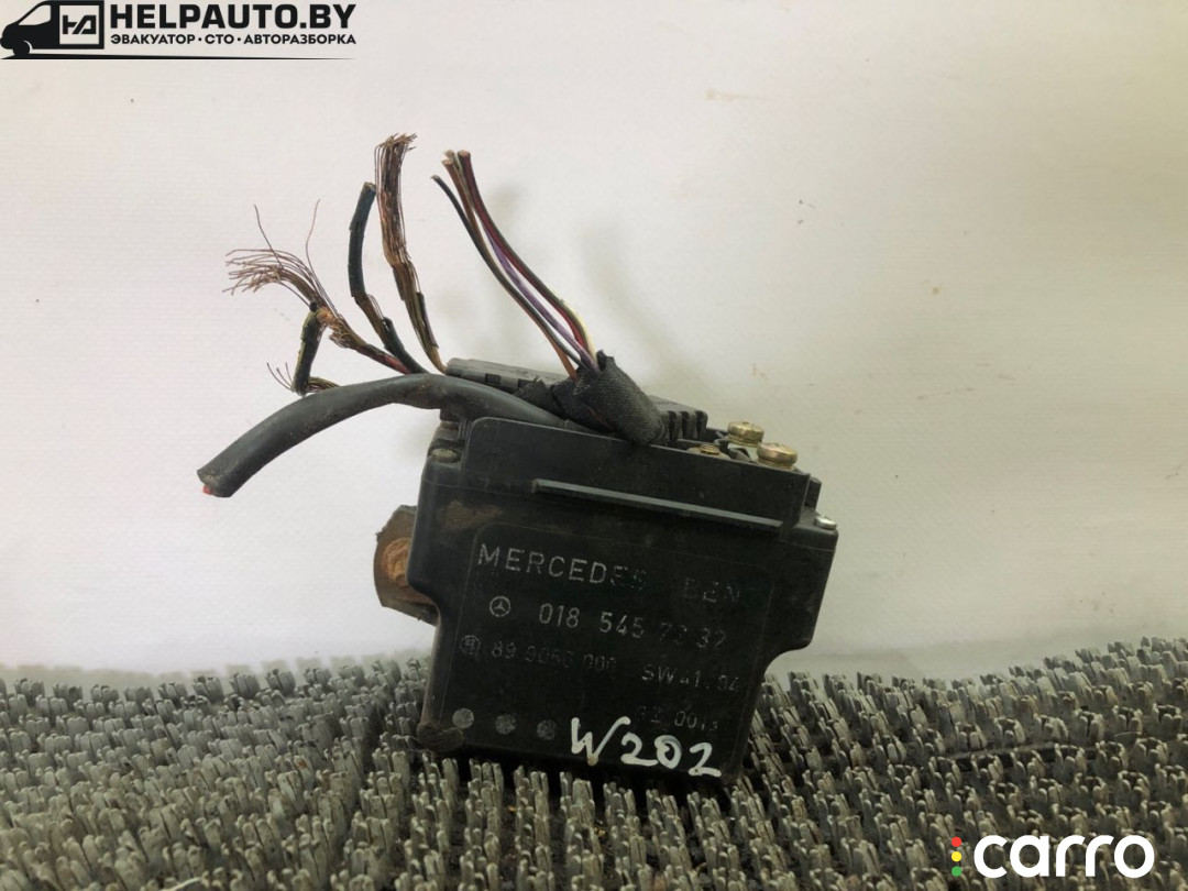 0185457232 реле накала свечей Mercedes-Benz C W202 1995г. - фото №1