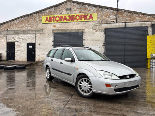 Ford Focus 1 поколение [рестайлинг] 2003г. 2.0 л. - фото №3