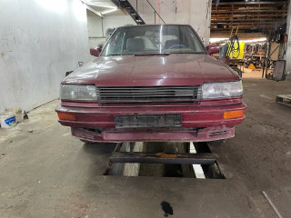 Nissan Bluebird U11 1987г. 2.0 л. - фото №2