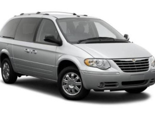 Chrysler Voyager 4 поколение [рестайлинг] 2006г. 2.4 л. - фото №1