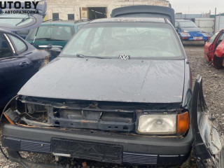 Volkswagen Passat B3 1992г. 1.9 л., 1Y - фото №1