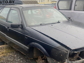 Volkswagen Passat B3 1992г. 1.9 л., 1Y - фото №2