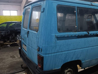 Renault Trafic 1 поколение [2-й рестайлинг] 1997г. 2.5 л. - фото №3