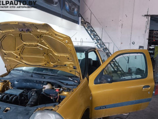 Renault Clio 2 поколение 1998г. 1.2 л. - фото №1