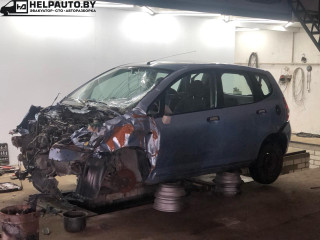 Honda Jazz 1 поколение 2002г. 1.3 л., L13B - фото №2