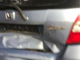 Honda Jazz 1 поколение 2002г. 1.3 л., L13B - фото №3