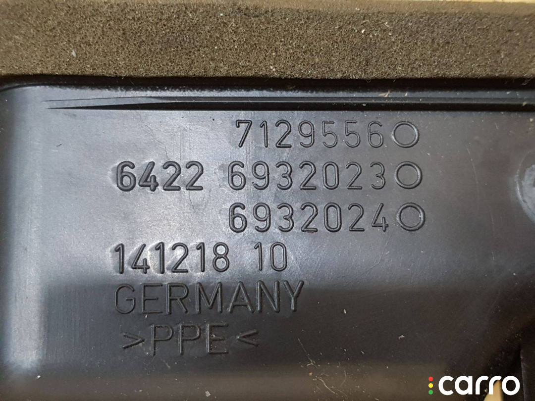 6932023, 7129556, 6932024 дефлектор обдува салона BMW 3 E92/E93 2008г. - фото №1
