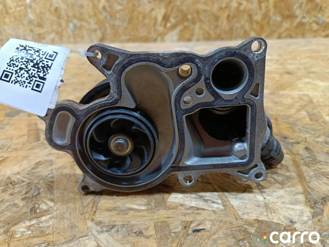 7810833, 11518516204, 781083302, 8516204, 11517810833, 781083305 водяная помпа BMW 3 GT F34 2014г. - фото №2