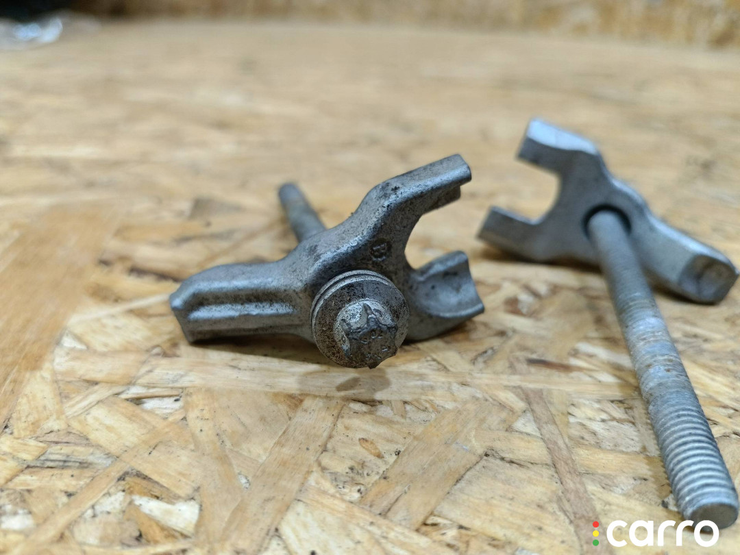 13538578607, 8578607, 13537797881, 7797881 держатель (крепление) форсунки BMW X6 E71 2012г. - фото №3