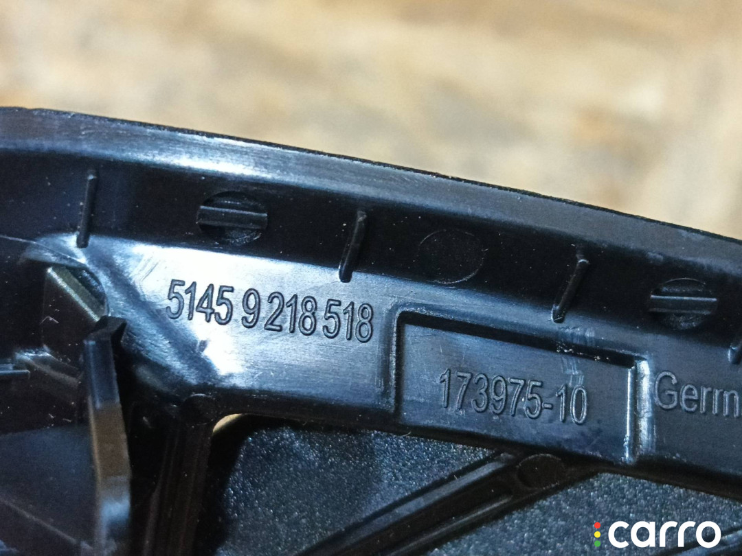 9218520, 9218518, 51459218518, 51459218520 дефлектор обдува салона правый BMW 4 F32/F33 2015г. - фото №4