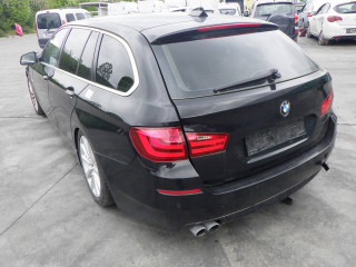 BMW 5 F10/F11 2011г. 3.0 л. - фото №4