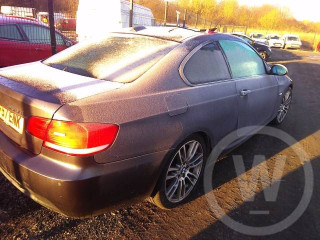 BMW 3 E90/E91 2007г. 3.0 л. - фото №4
